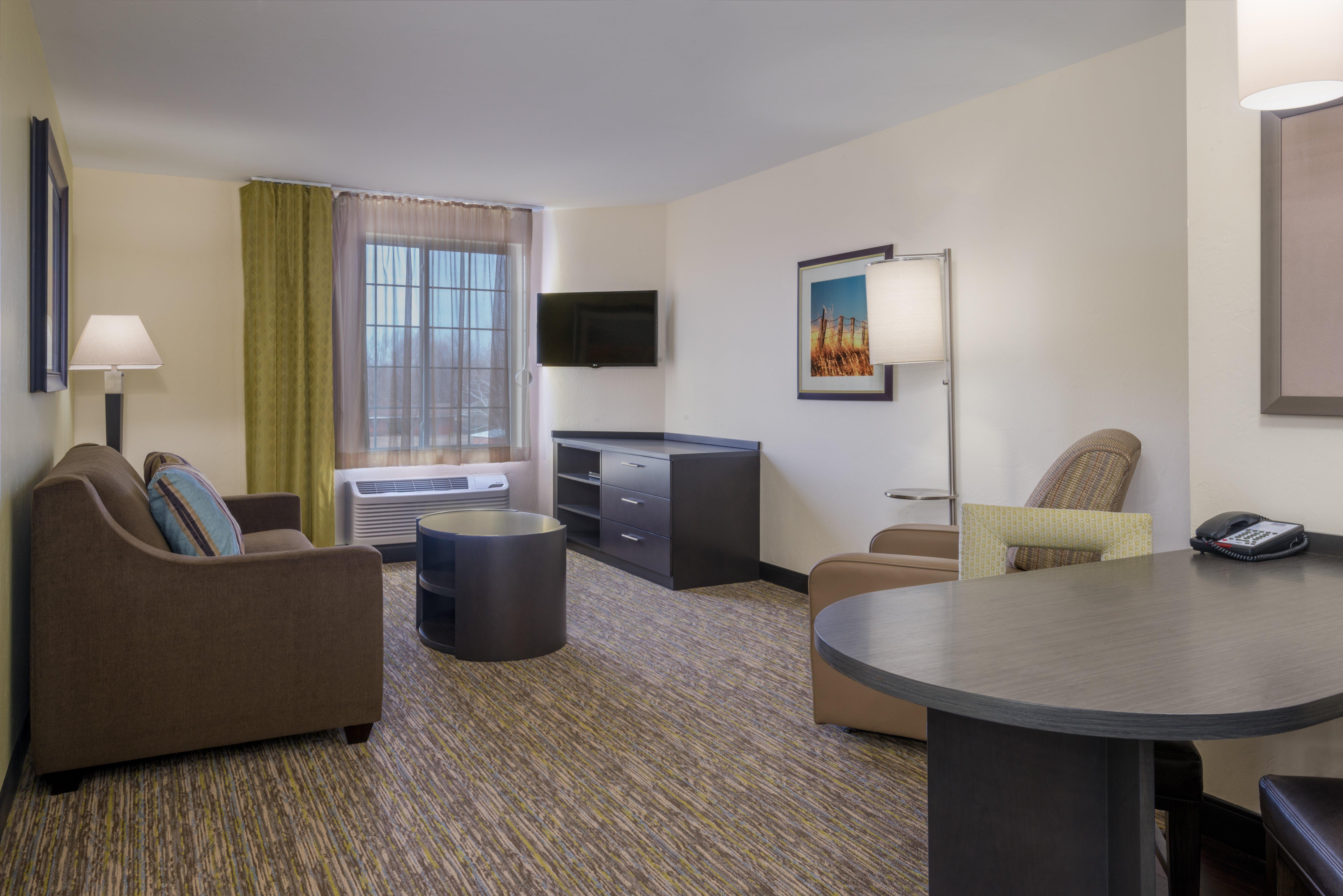 Candlewood Suites Del City By Ihg Exterior photo