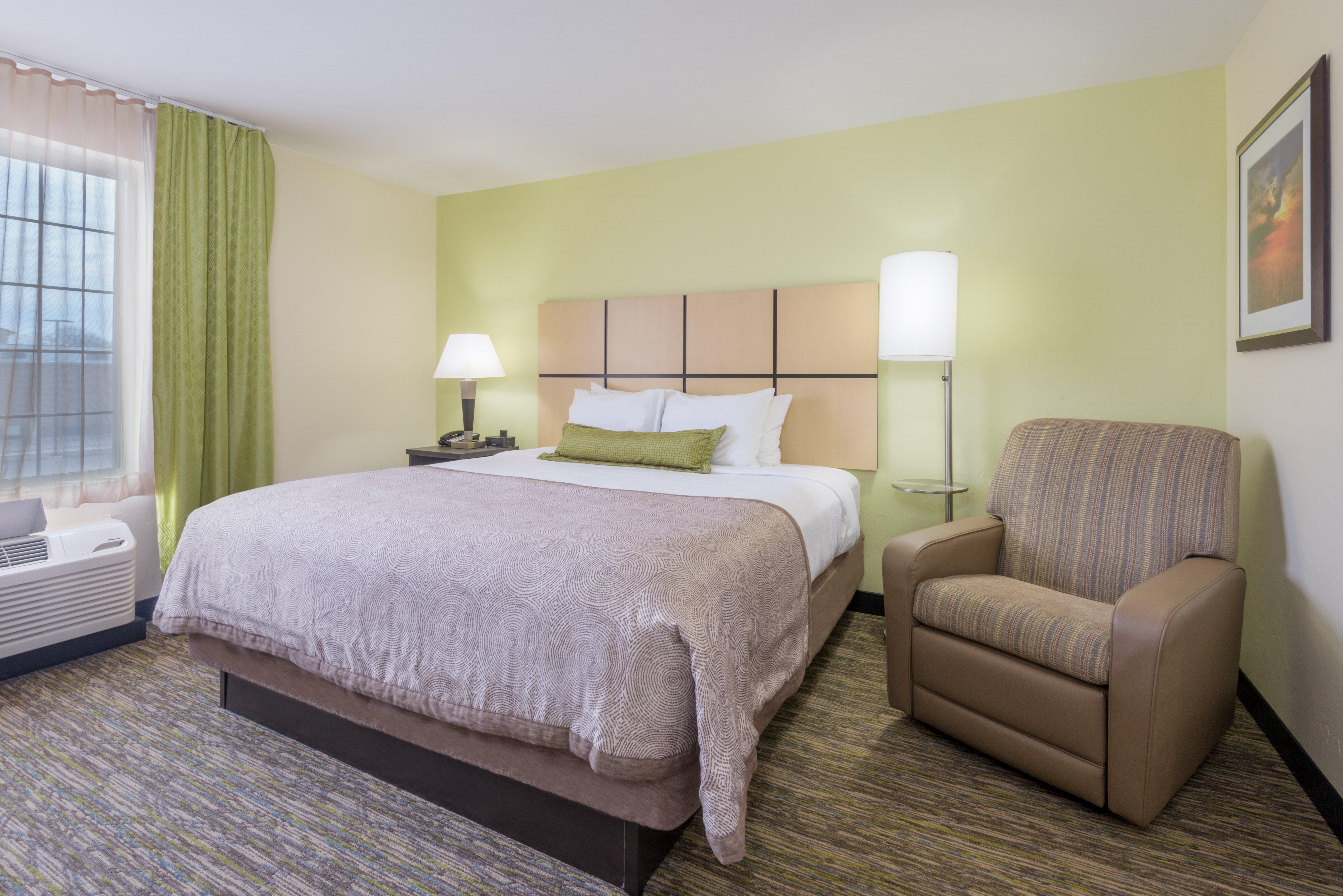 Candlewood Suites Del City By Ihg Exterior photo