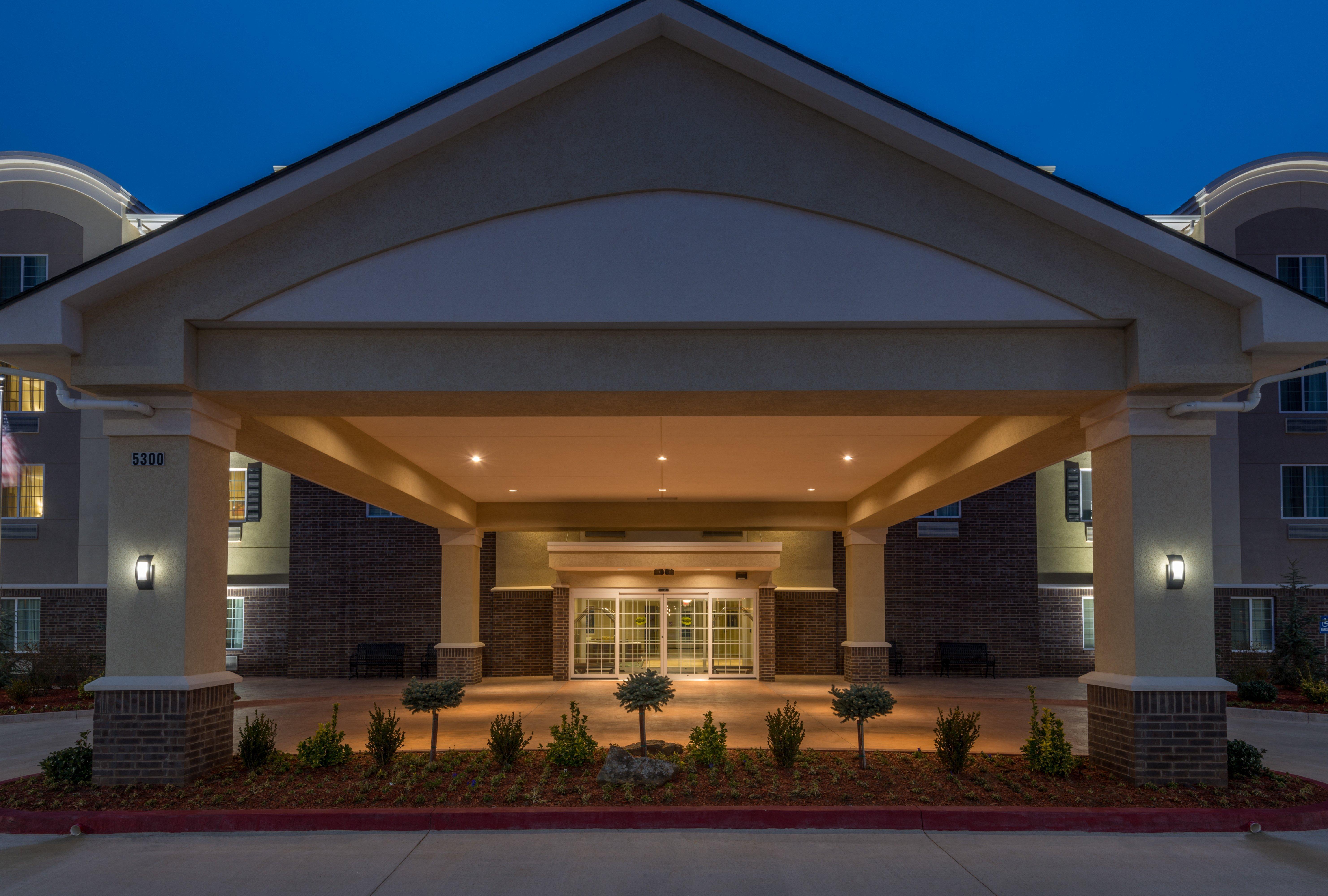 Candlewood Suites Del City By Ihg Exterior photo